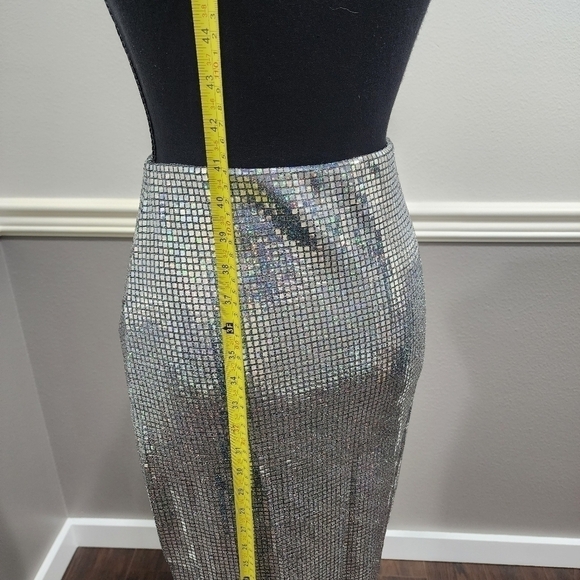 Silver Sequin Maxi Trumpet Skirt with Slit for Night Out Size 4 - Picture 9 of 17